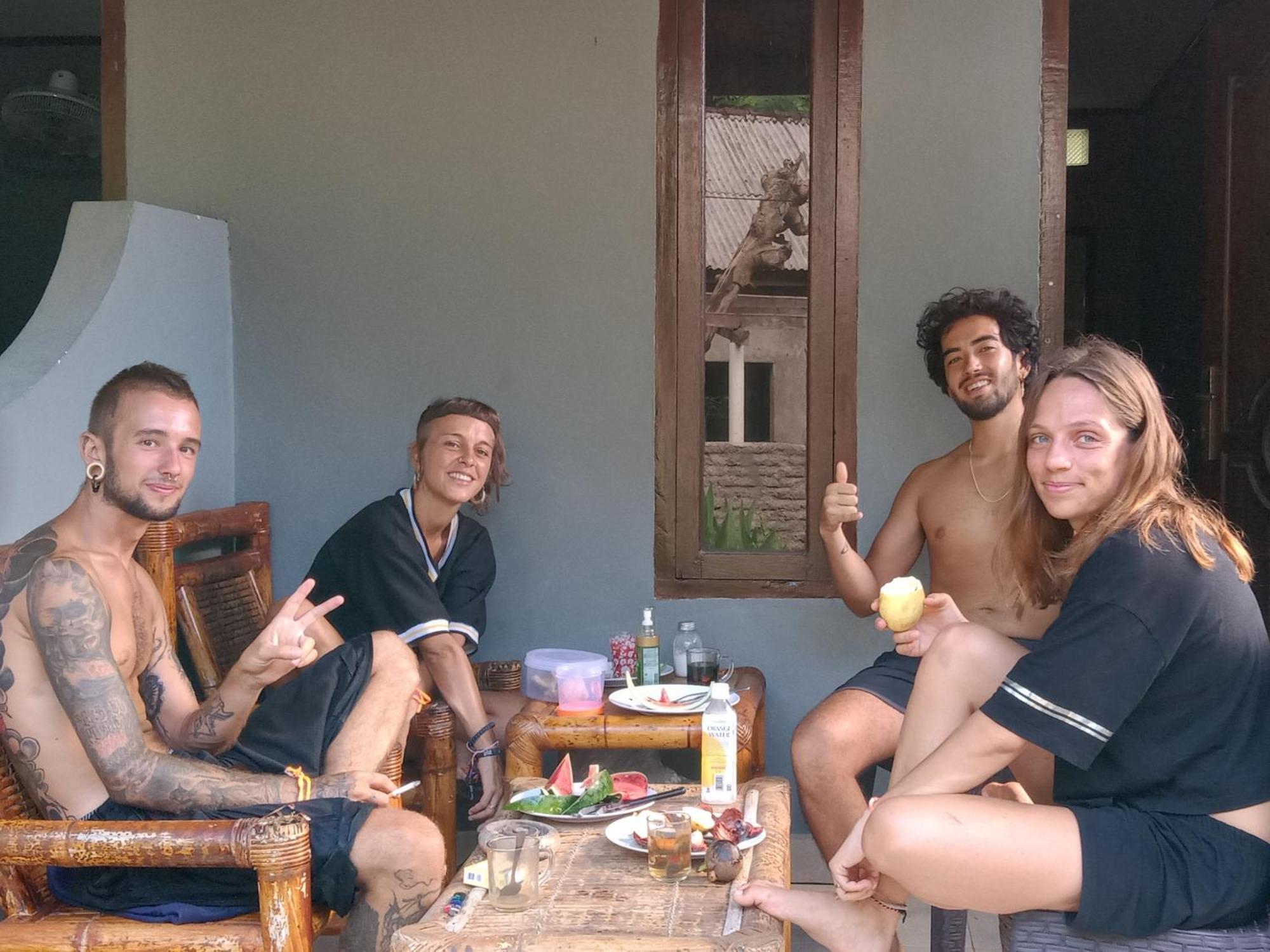 T&T Homestay Kuta  Eksteriør bilde